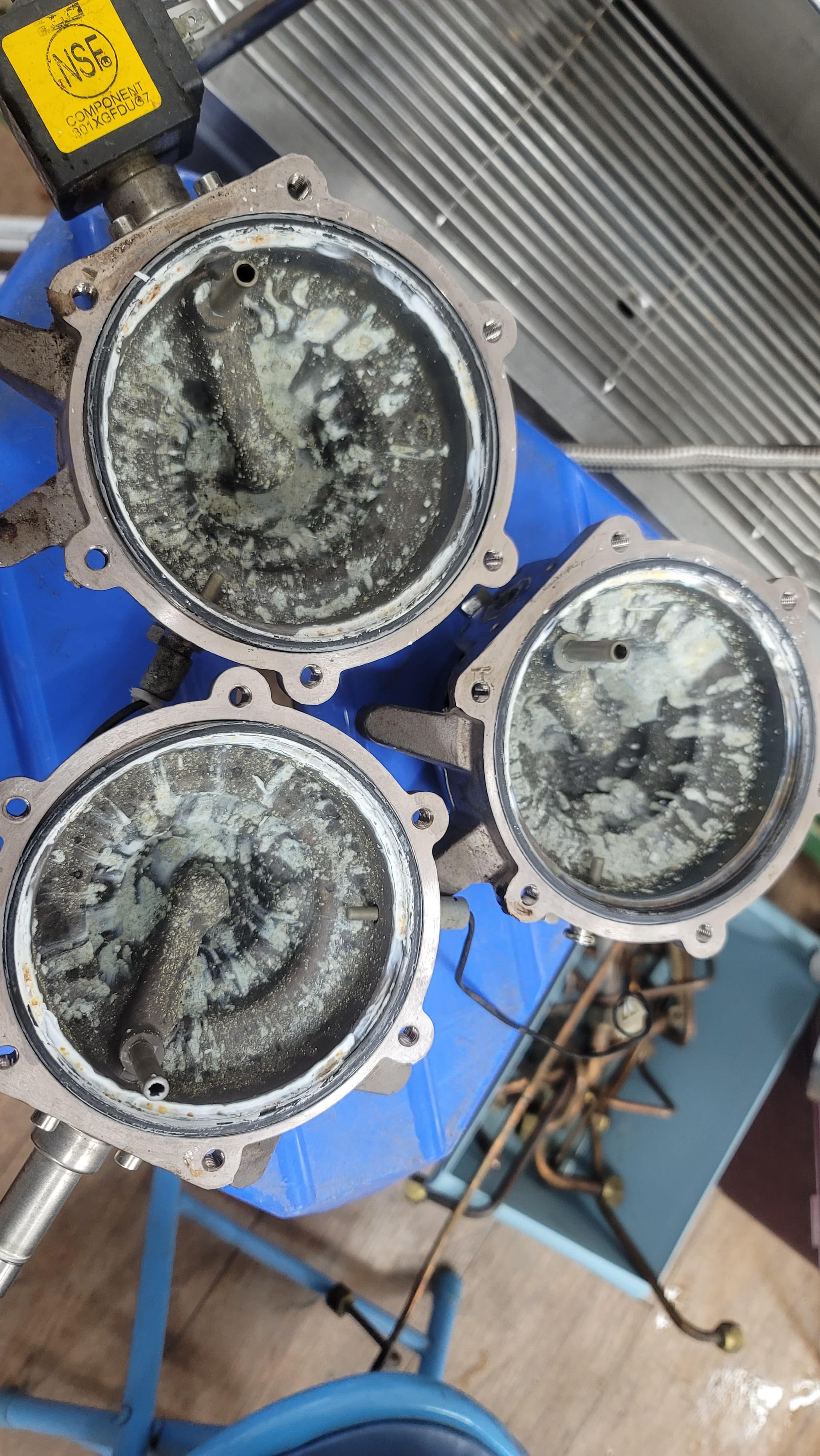 반자동 가스켓 교체 전